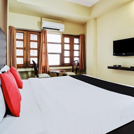 Capital O 8307 The Garden View Hotel Jaipur Luaran gambar